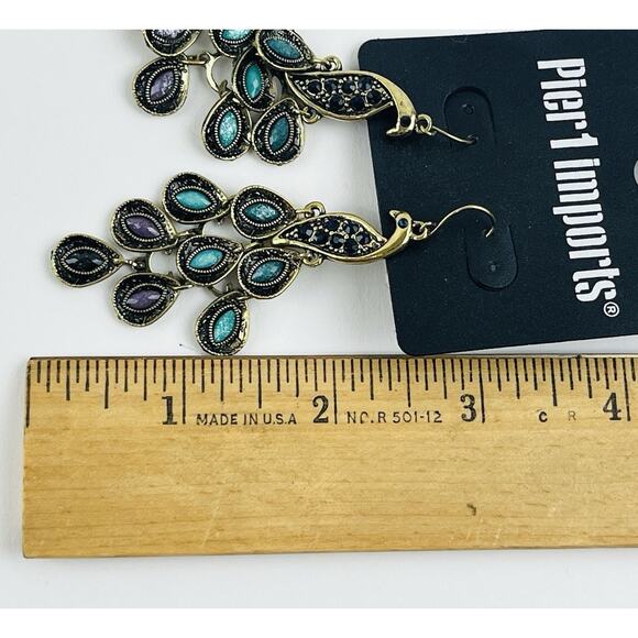 Pier 1 Peacock Dangle Earrings Brass tone Green Purple Blue Feathers Bird Cluste - Picture 9 of 10
